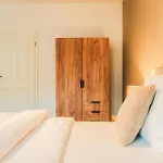 Moderne 3 Schlafzimmer Mit Balkon Und Aufzug Teilweise Mit Infrarot Sauna Bad Ems