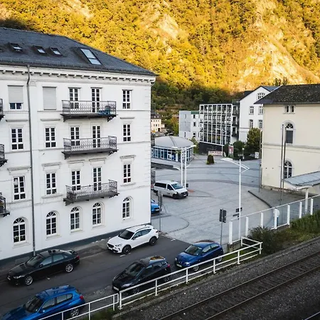 Apartment Mit 3 Schlafzimmern, 2 Badezimmern, Aufzug, Balkone, 6 Personen Bad Ems