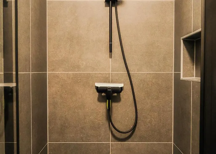 Apartamento Moderne 3-schlafzimmer-apartments Mit Balkon & Aufzug Bis 6 Personen *