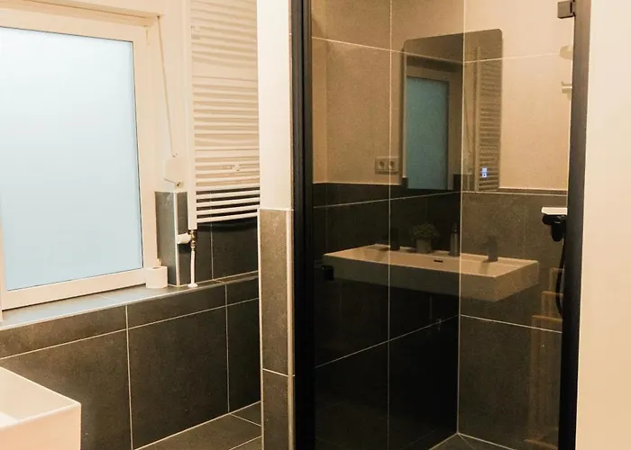 Moderne 3-schlafzimmer-apartments Mit Balkon & Aufzug Bis 6 Personen Apartamento Bad Ems